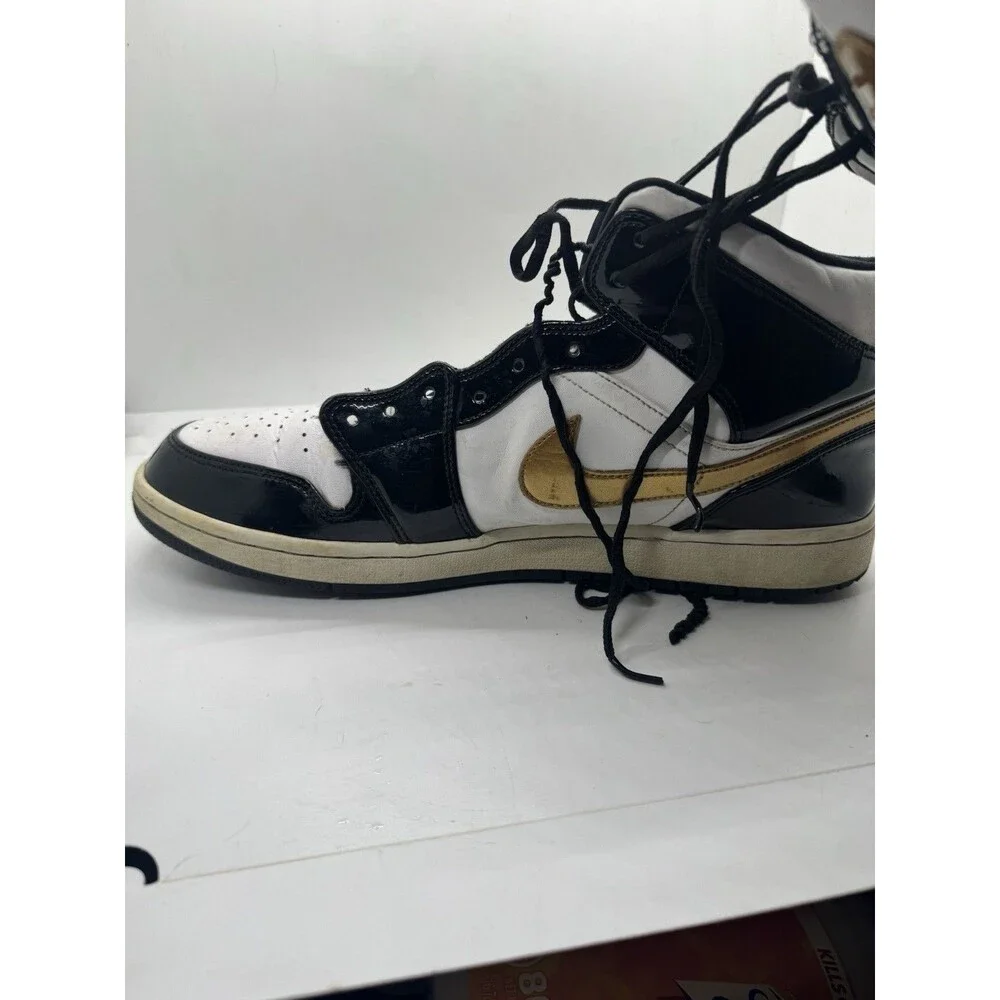 Nike Air Jordan 1 Mid Patent Black White Gold Mens 13 Shoes Sneakers 852542 007